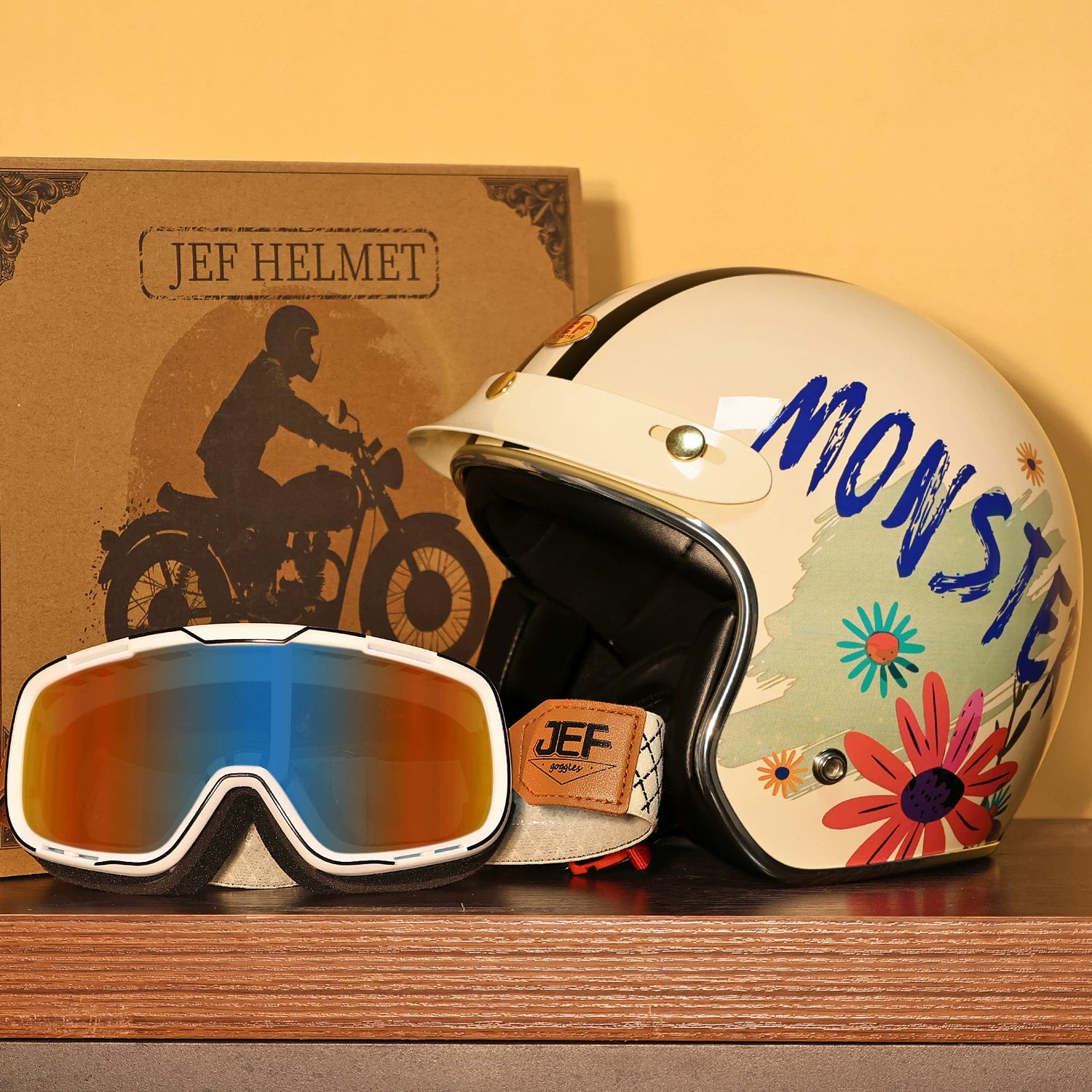 Taiwan JEF helmet retro 3/4 helmet little monster smiley face Django m Taiwan JEF helmet retro 3/4 helmet little monster smiley face Django m