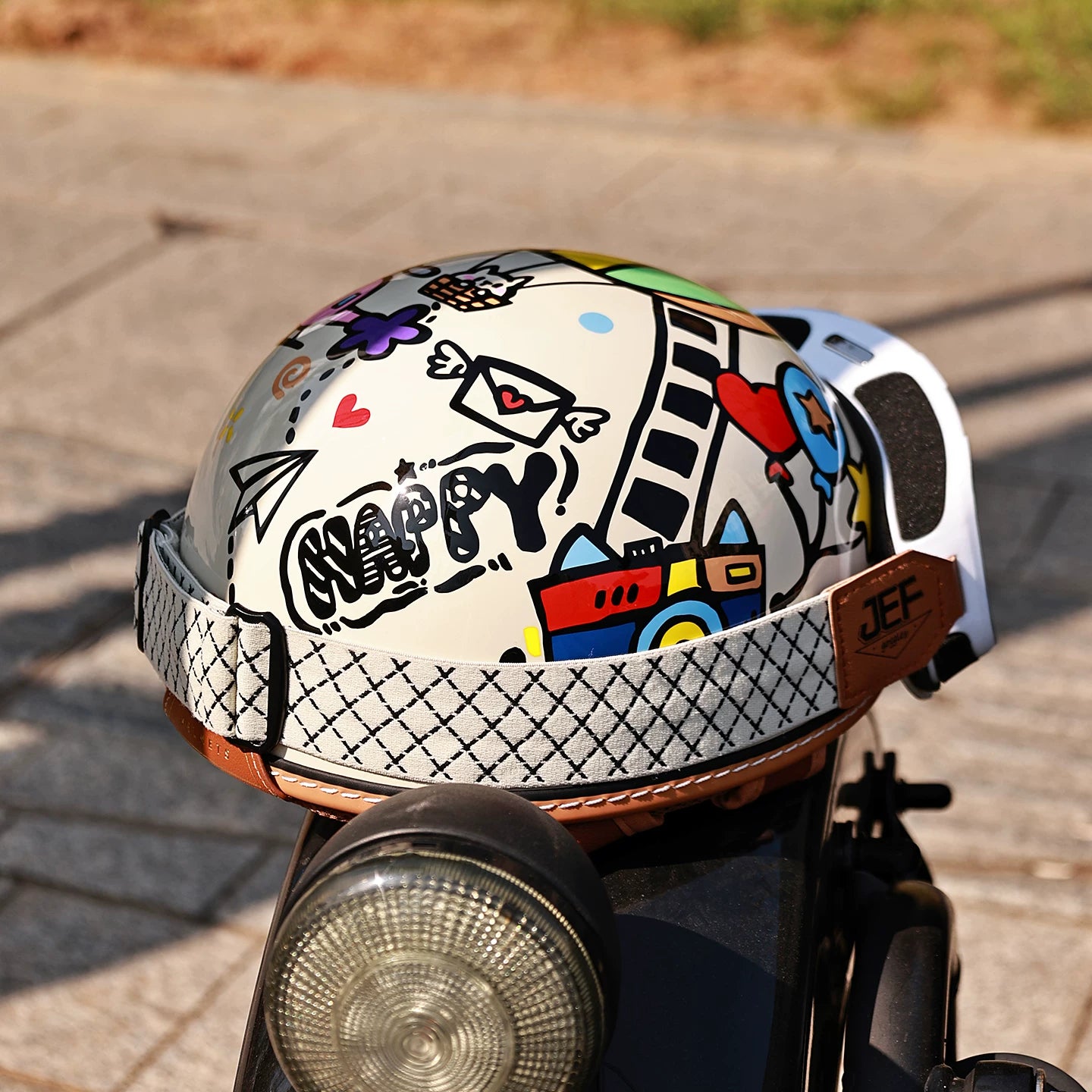 Taiwan JEF retro half helmet motorcycle locomotive men and women with the same summer scoop helmet electric cool lining light helmet 3C