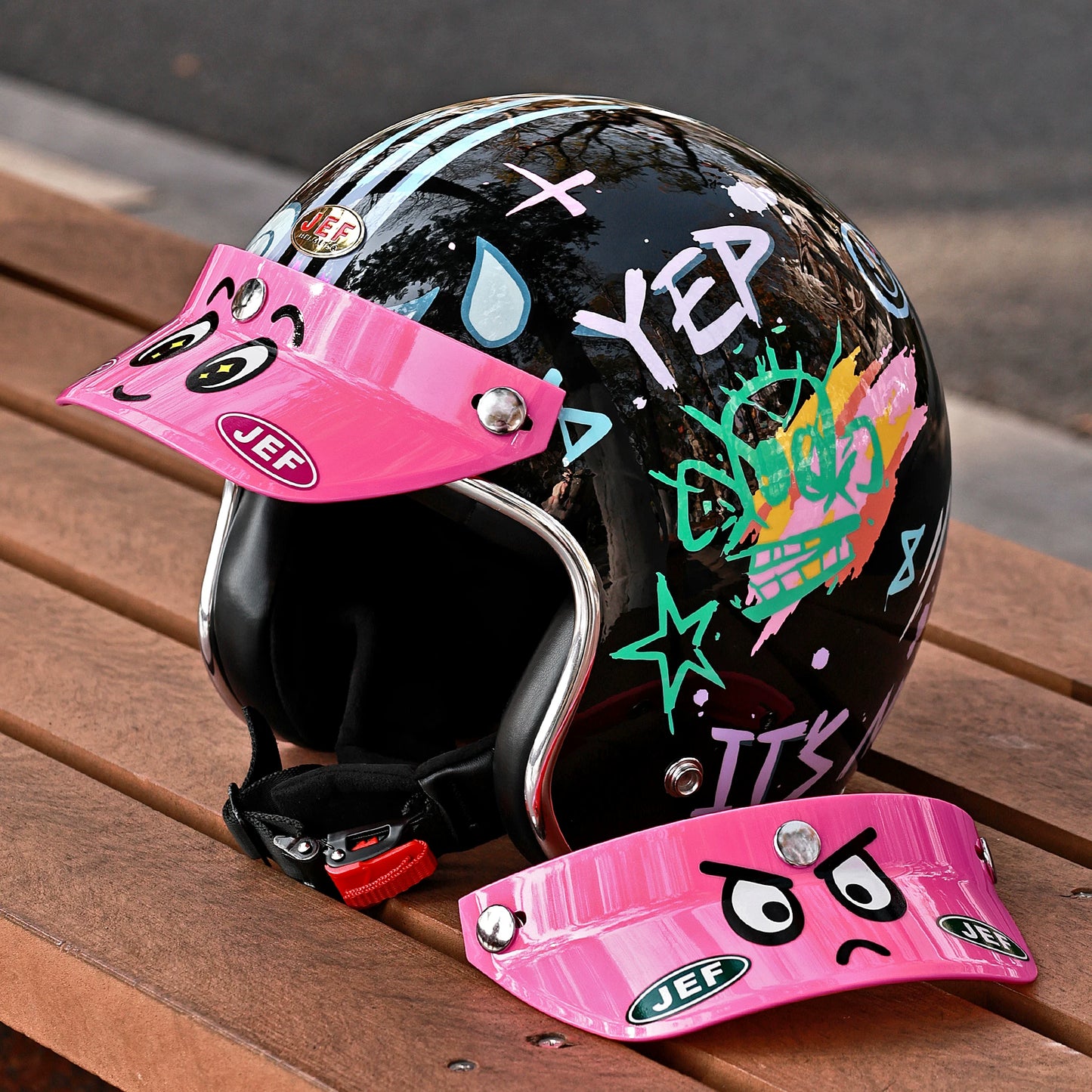 Taiwan JEF retro locomotive half helmet 3/4 helmet tongue cartoon smiley face visor pink big-eyed boy helmet brim