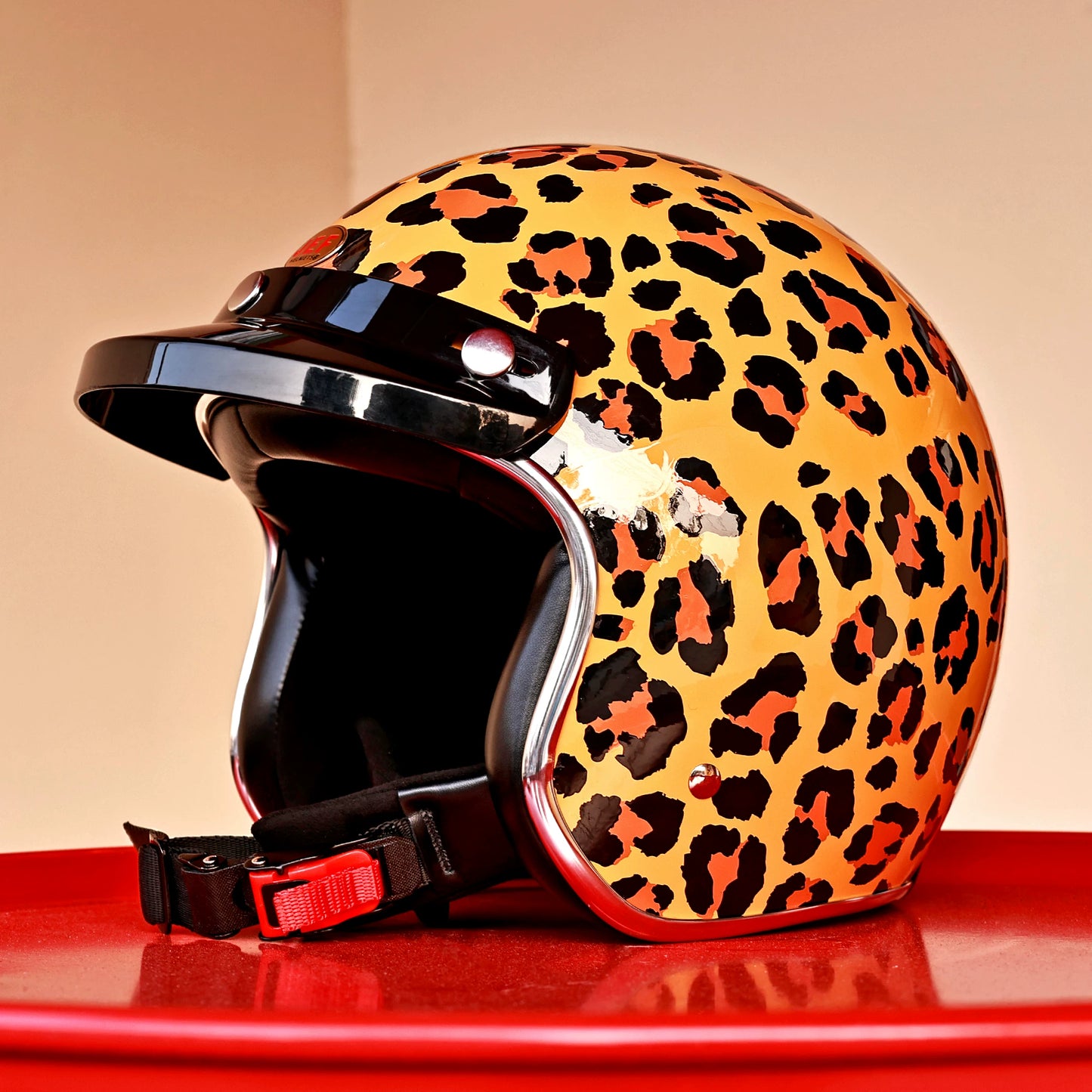 Taiwan JEF retro leopard print helmet women's locomotive 3/4 helmet men's motorcycle personality cool pedal three-quarter helmet