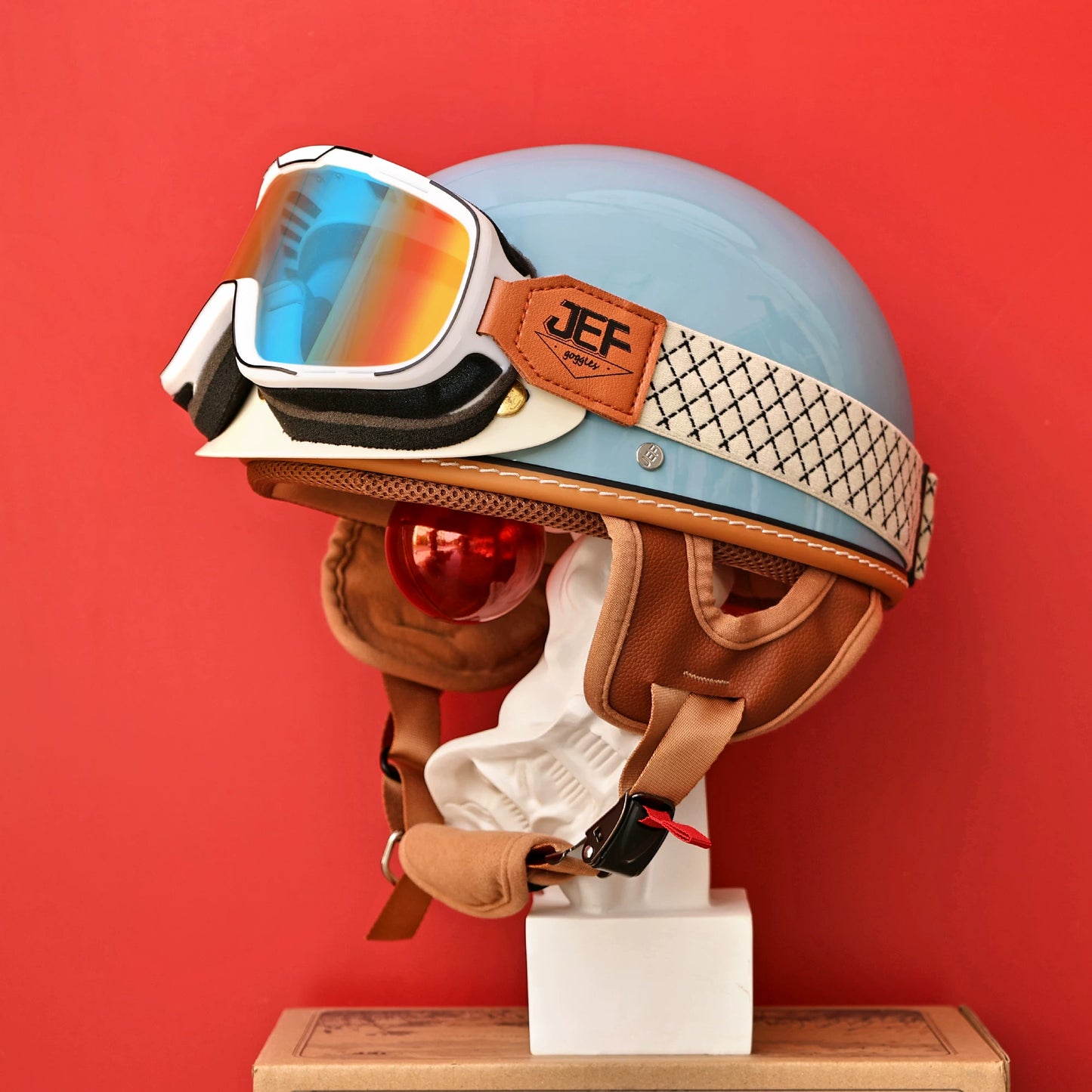 Taiwan JEF retro half helmet motorcycle scoop helmet electric lightweight 3C hard hat summer men's and women's summer breathable helmet