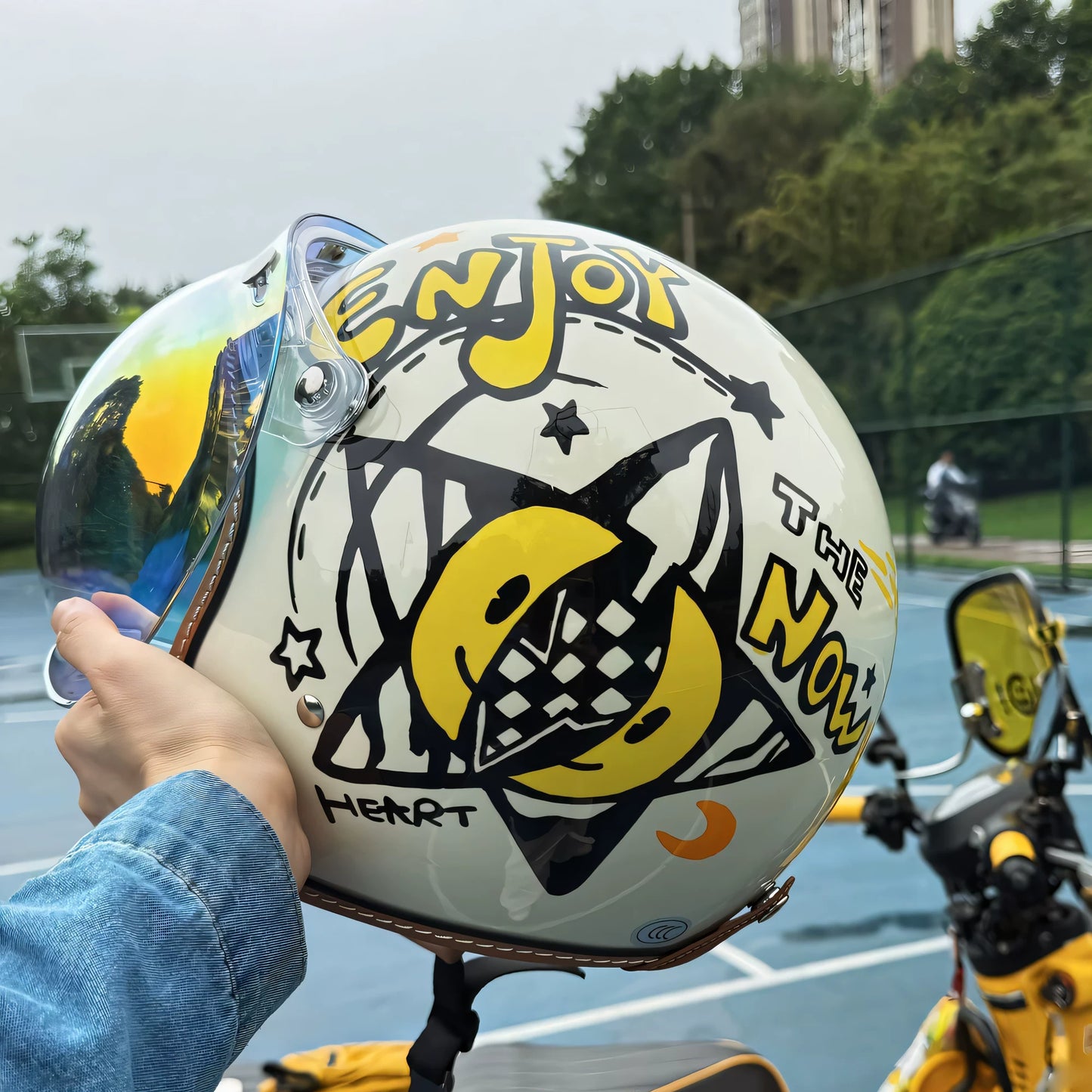 Taiwan JEF helmet retro half helmet cartoon 3/4 helmet men and women 3C electric motorcycle riding parent-child helmet four seasons