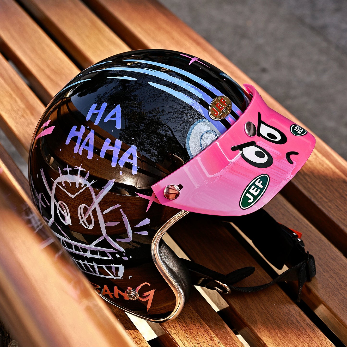 Taiwan JEF retro locomotive half helmet 3/4 helmet tongue cartoon smiley face visor pink big-eyed boy helmet brim