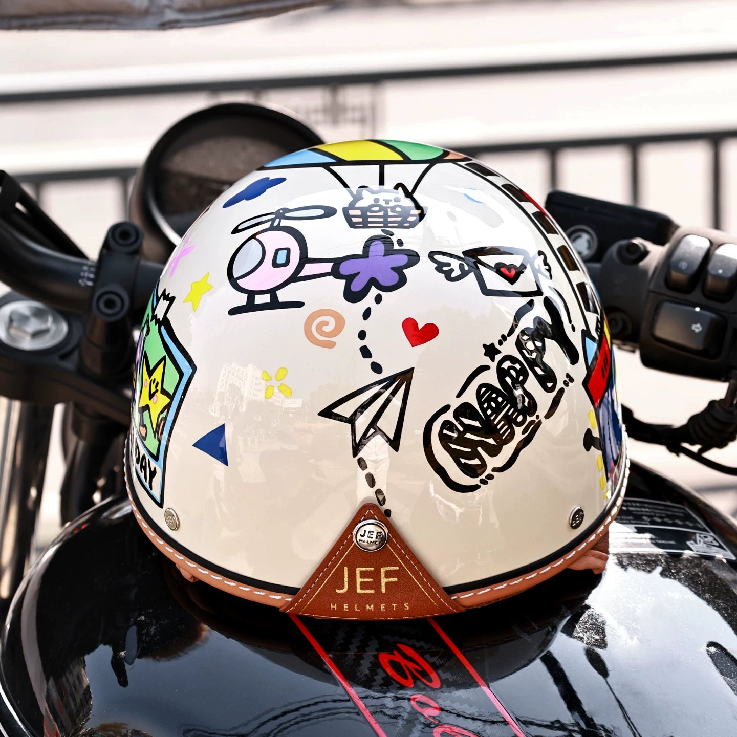 Taiwan JEF retro half helmet motorcycle locomotive men and women with the same summer scoop helmet electric cool lining light helmet 3C
