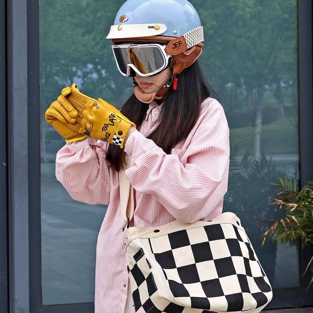 Taiwan JEF helmet messenger bag American canvas bag retro newsboy bag large capacity thick locomotive riding rider bag